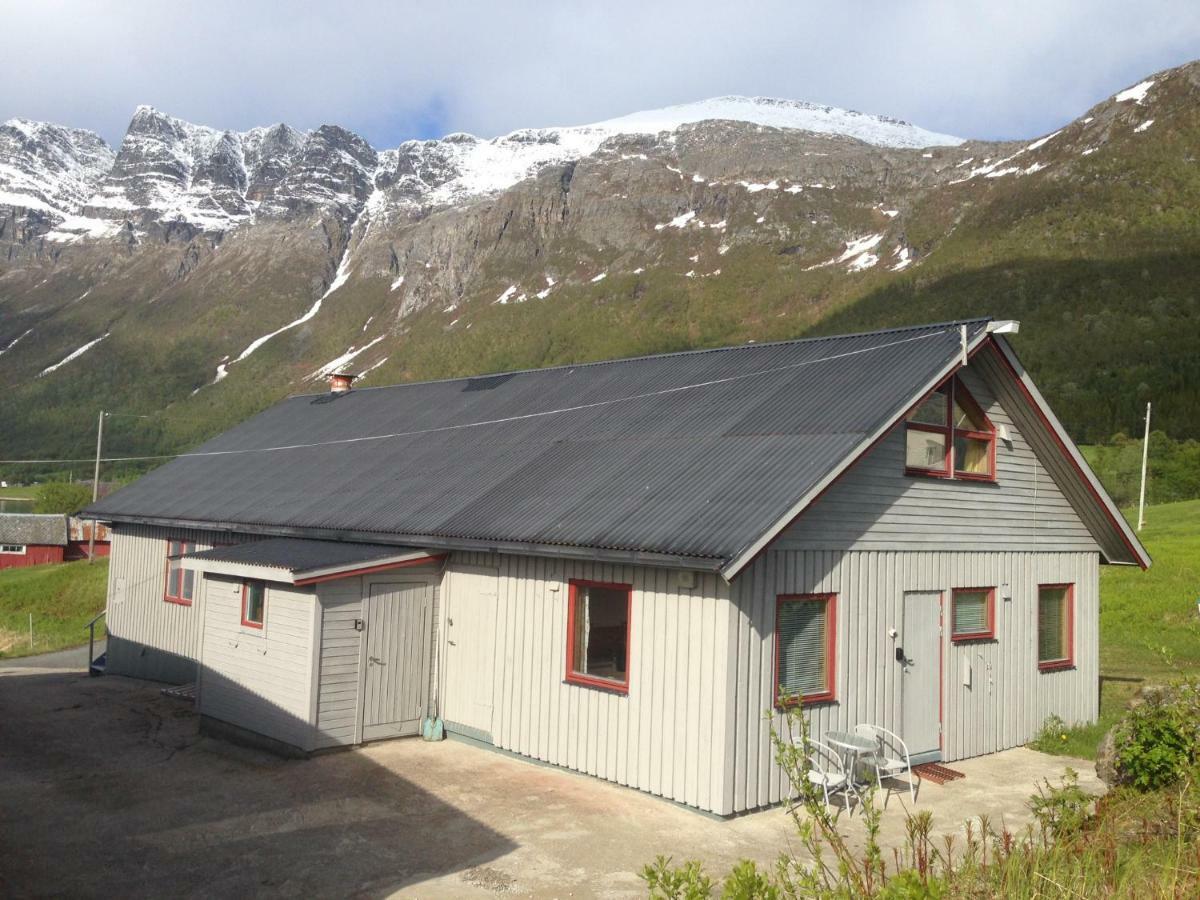Sondre Foroya Gard Apartment Tromso Exterior photo